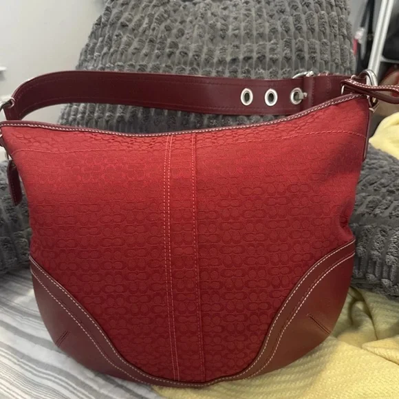 Coach Red signature y2k hobo Shoulder Bag - Picture 5 of 9